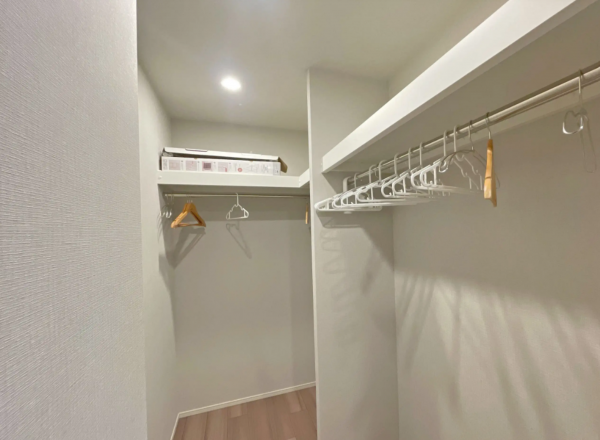 大阪市西区靱本町、マンションの画像です