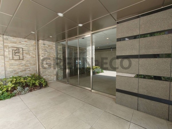 大阪市西区本田、マンションの画像です