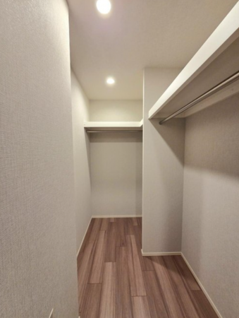 大阪市西区靱本町、マンションの画像です