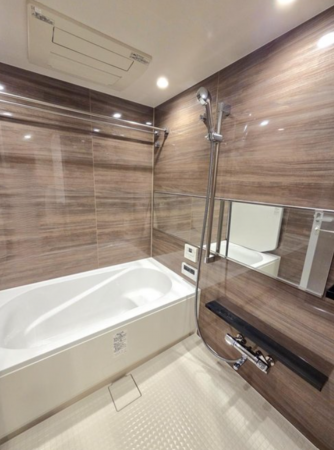 大阪市西区靱本町、マンションの画像です