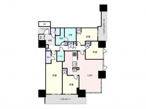 大阪市西区南堀江、マンションの間取り画像です