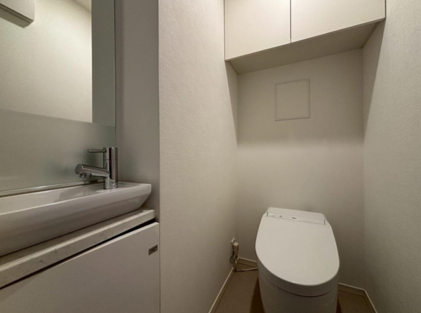 大阪市西区新町、マンションの画像です