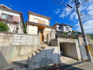 和泉市山荘町、中古一戸建ての画像です