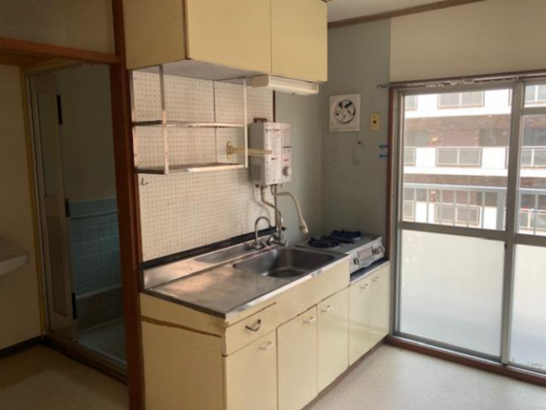 岸和田市土生町、マンションの画像です