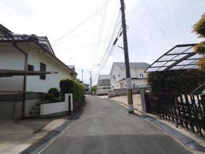 岸和田市東ケ丘町、中古一戸建ての画像です