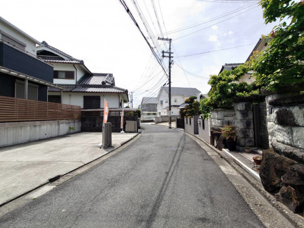 岸和田市東ケ丘町、中古一戸建ての画像です