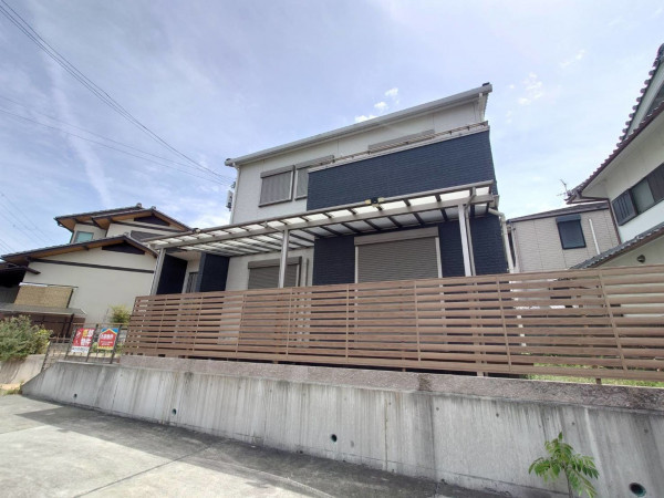 岸和田市東ケ丘町、中古一戸建ての画像です