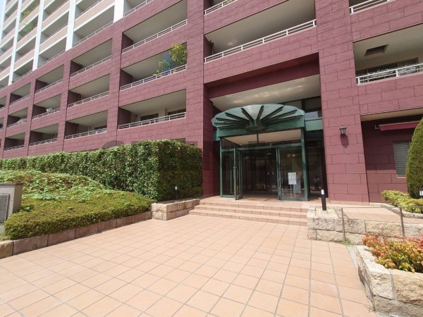 大阪市西区川口、マンションの画像です