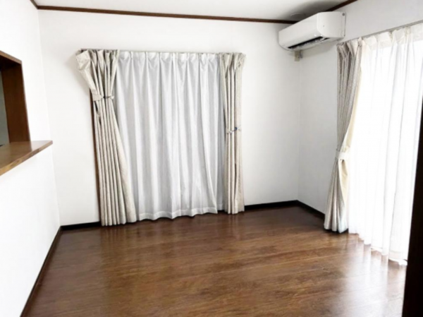 和泉市万町、中古一戸建ての画像です