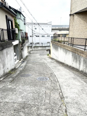 和泉市万町、中古一戸建ての画像です