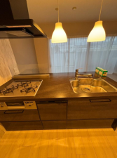 和泉市府中町、マンションの画像です