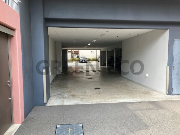 大阪市浪速区塩草、マンションの画像です