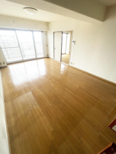 岸和田市下野町、マンションの画像です