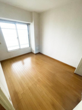 岸和田市下野町、マンションの画像です