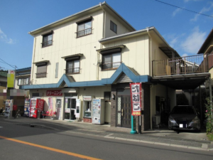 和泉市東阪本町、収益物件/店舗付住宅の画像です
