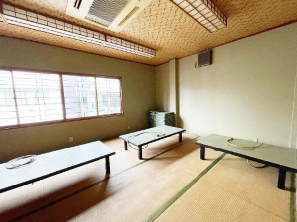 岸和田市藤井町、収益物件/店舗の画像です