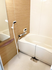 岸和田市下野町、マンションの画像です