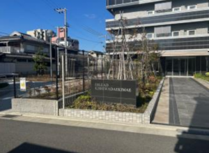 岸和田市沼町、マンションの画像です