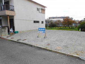 岸和田市小松里町、土地の画像です