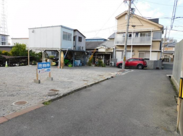 岸和田市小松里町、土地の画像です