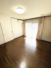 岸和田市並松町、中古一戸建ての画像です