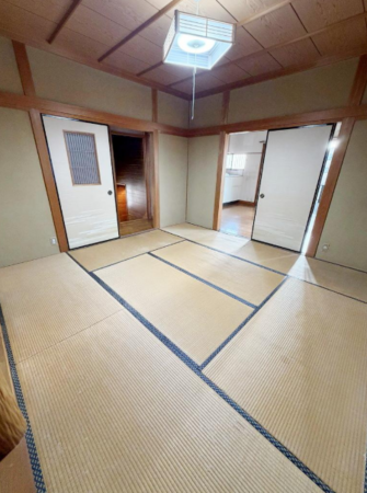 岸和田市下池田町、中古一戸建ての画像です