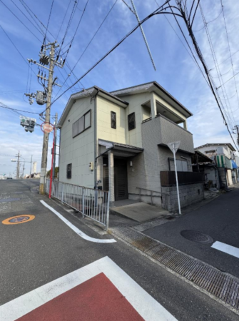 岸和田市下野町、中古一戸建ての画像です