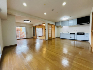 和泉市池田下町、マンションの画像です