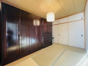 岸和田市上野町東、マンションの画像です