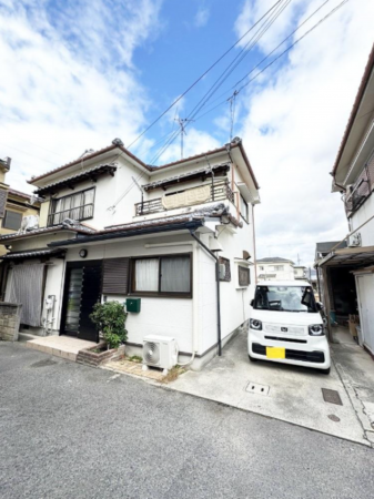 岸和田市上松町、中古一戸建ての画像です