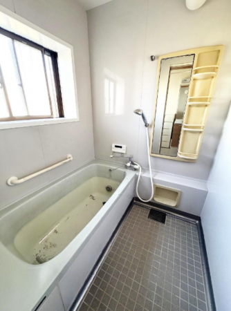 岸和田市上松町、中古一戸建ての画像です