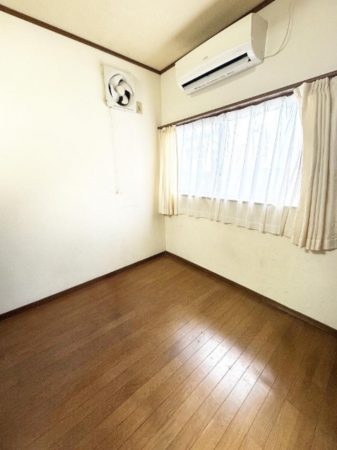 岸和田市上松町、中古一戸建ての画像です