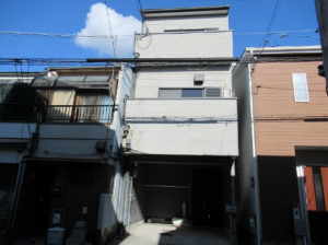 和泉市肥子町、中古一戸建ての画像です