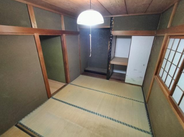 岸和田市春木若松町、中古一戸建ての画像です