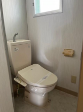 和泉市鶴山台、マンションの画像です