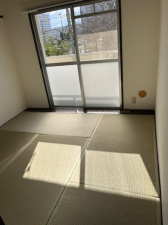 和泉市鶴山台、マンションの画像です