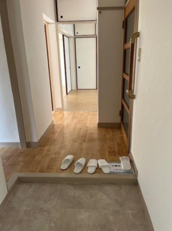 和泉市鶴山台、マンションの画像です