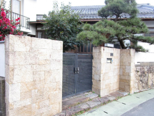 和泉市若樫町、中古一戸建ての画像です