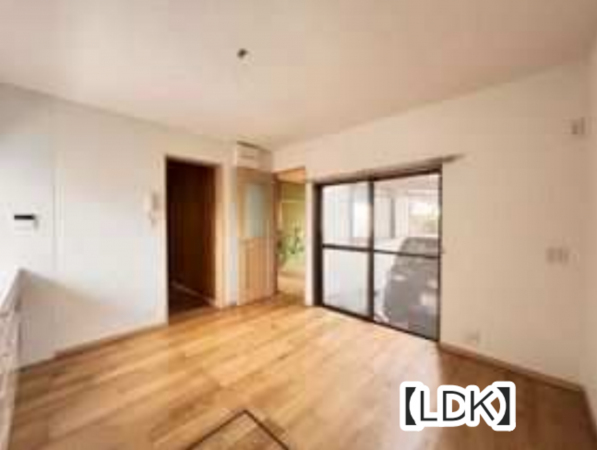 和泉市王子町、中古一戸建ての画像です