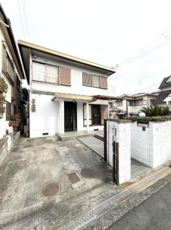 岸和田市三田町、中古一戸建ての画像です