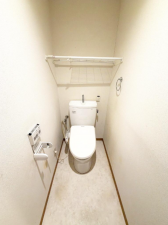 岸和田市沼町、マンションの画像です