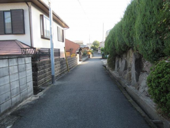 和泉市唐国町、土地の画像です