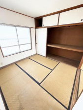 和泉市阪本町、マンションの画像です