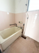 和泉市阪本町、マンションの画像です