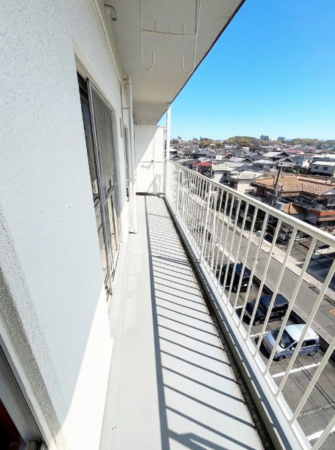 和泉市阪本町、マンションの画像です