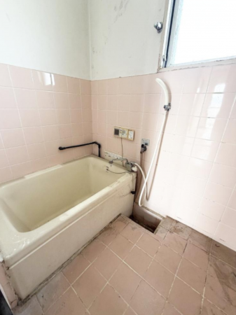 和泉市阪本町、マンションの画像です