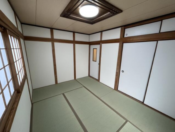 岸和田市池尻町、中古一戸建ての画像です