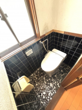 岸和田市池尻町、中古一戸建ての画像です