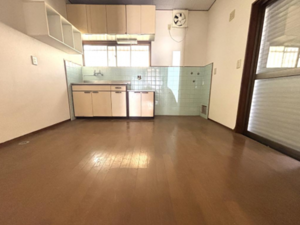 岸和田市池尻町、中古一戸建ての画像です