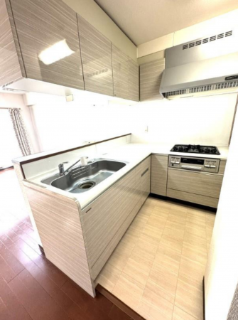 和泉市上代町、マンションの画像です